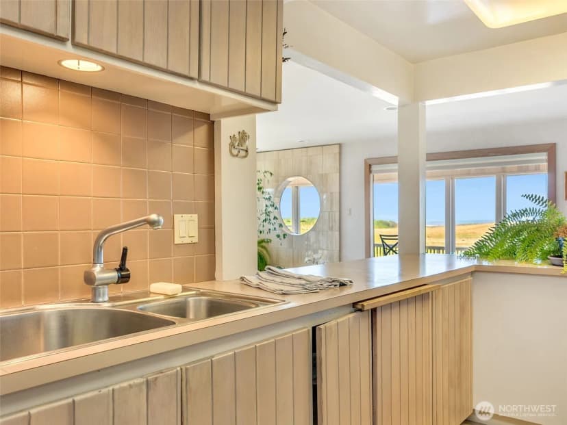 Property photo for 35601 G Street #1, Ocean Park photo 10