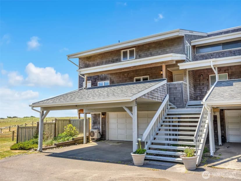 Property photo for 35601 G Street #1, Ocean Park photo 4