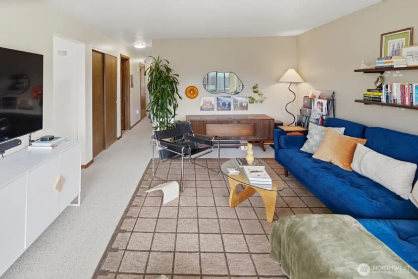 Property photo for 2362 Franklin Avenue E, Seattle photo 22