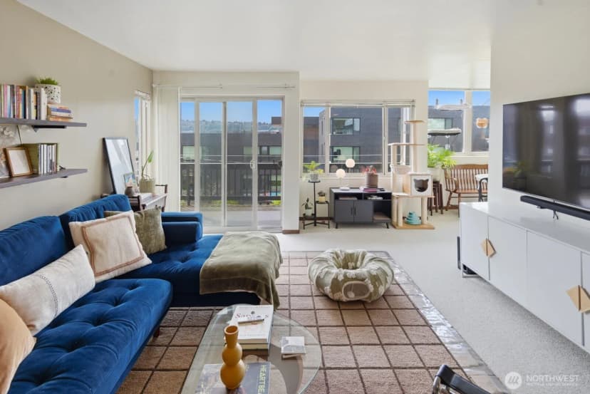 Property photo for 2362 Franklin Avenue E, Seattle photo 20