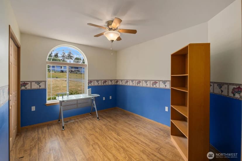 Property photo for 2220 Williams Road, Oak Harbor photo 27