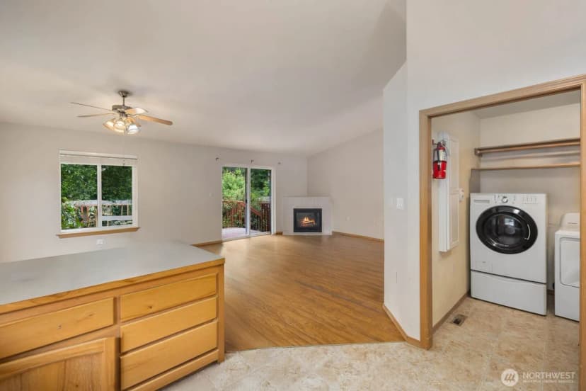 Property photo for 2220 Williams Road, Oak Harbor photo 16
