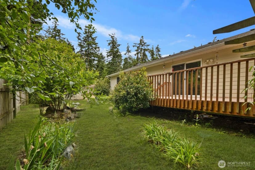 Property photo for 2220 Williams Road, Oak Harbor photo 37