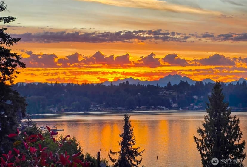 Property photo for 1305 Vernon Road, Lake Stevens