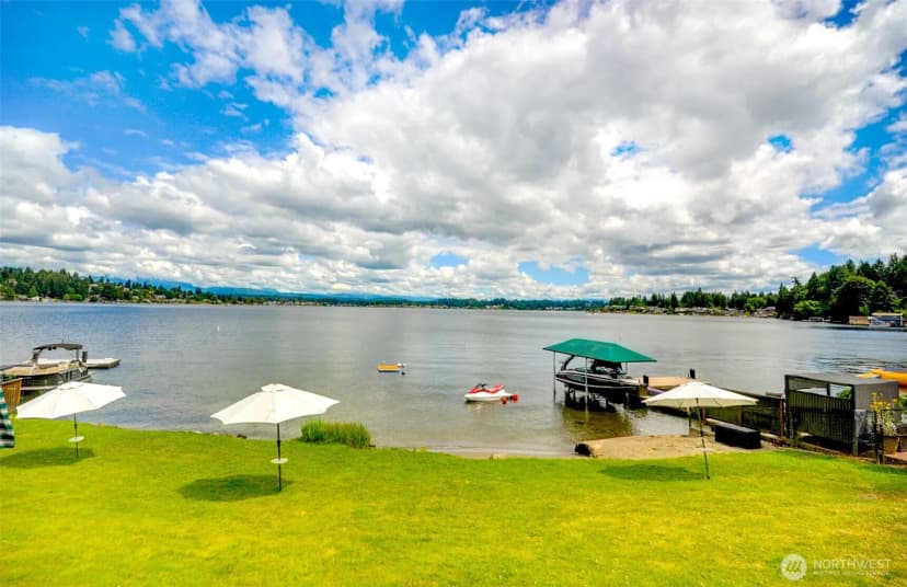 Property photo for 1305 Vernon Road, Lake Stevens photo 31