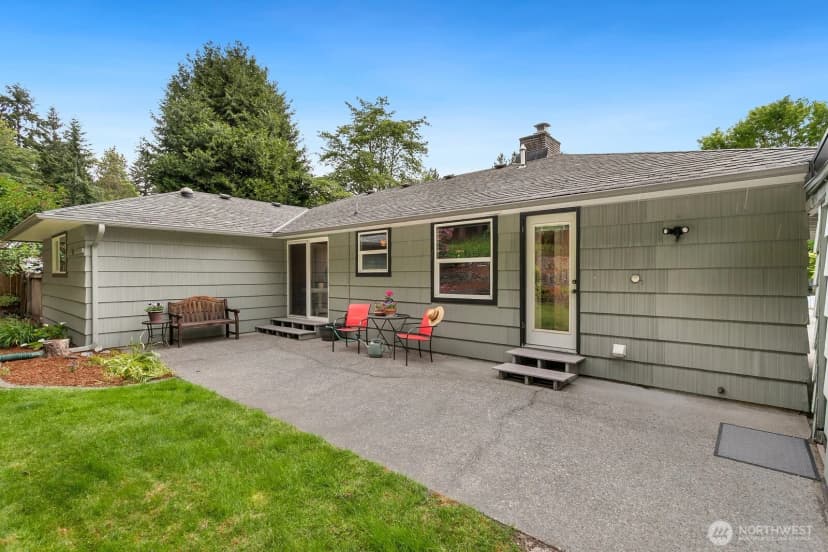 Property photo for 16915 22nd Avenue Sw, Burien photo 28