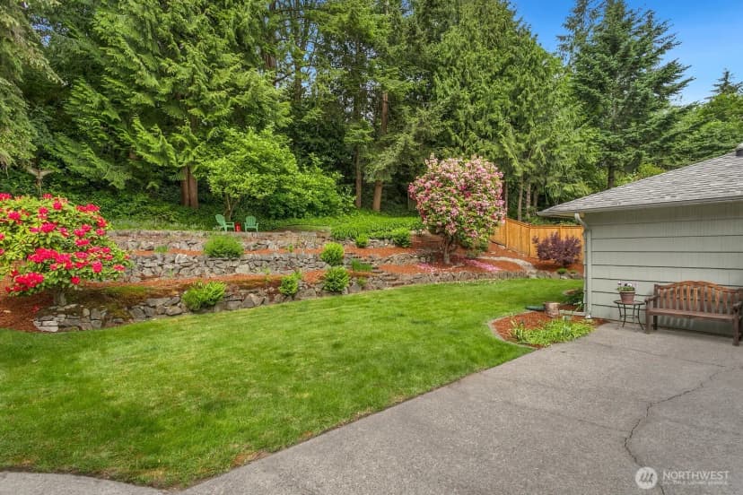 Property photo for 16915 22nd Avenue Sw, Burien photo 27