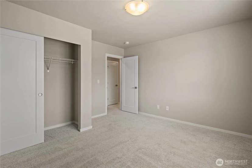 Property photo for 26911 101st Court Se, Kent photo 29