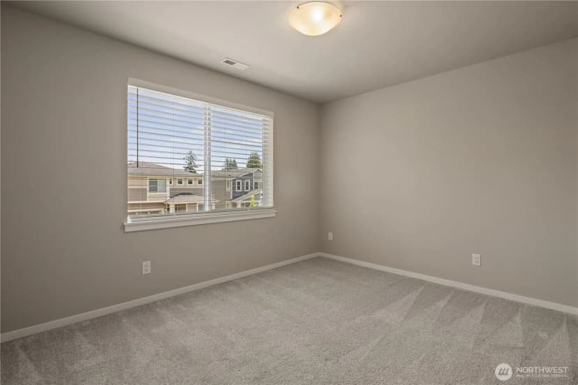 Property photo for 26911 101st Court Se, Kent photo 28