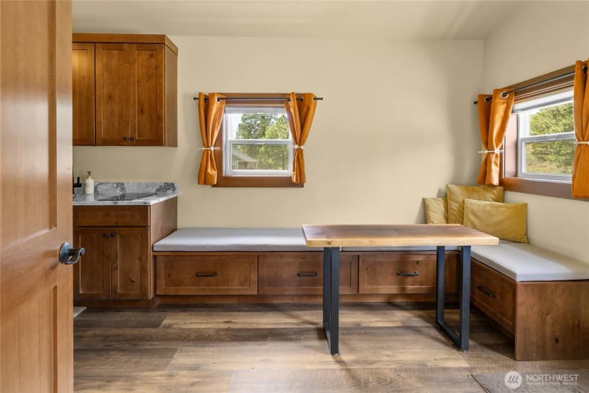 Property photo for 6750 Secret Canyon Road, Ellensburg photo 9