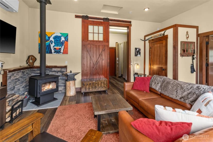 Property photo for 6750 Secret Canyon Road, Ellensburg photo 18