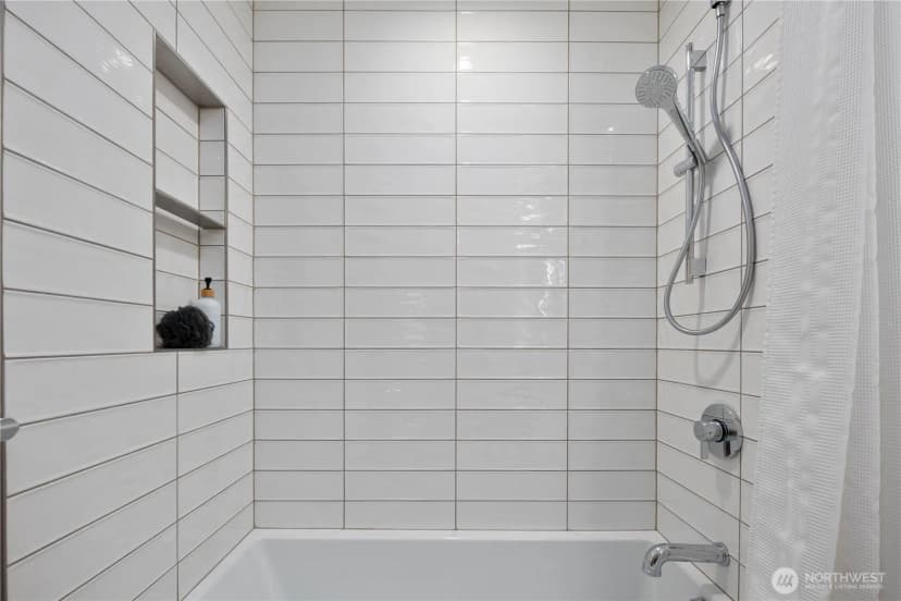 Property photo for 8625 30th Avenue Sw, Seattle photo 27