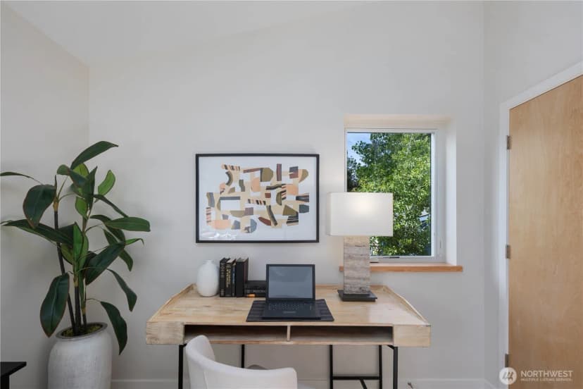 Property photo for 8625 30th Avenue Sw, Seattle photo 11