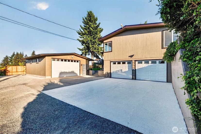 Property photo for 4657 N Lexington Street, Tacoma photo 32