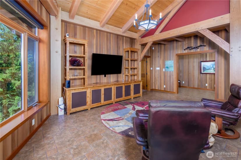 Property photo for 2463 E Sequim Bay Road, Sequim photo 13