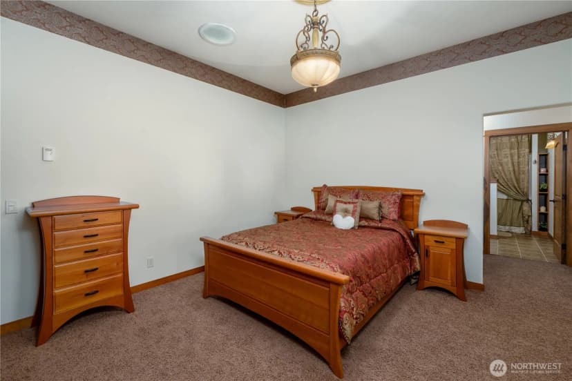 Property photo for 2463 E Sequim Bay Road, Sequim photo 18