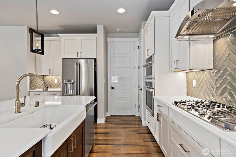 Property photo for 9924 Prospect Place, Gig Harbor photo 8