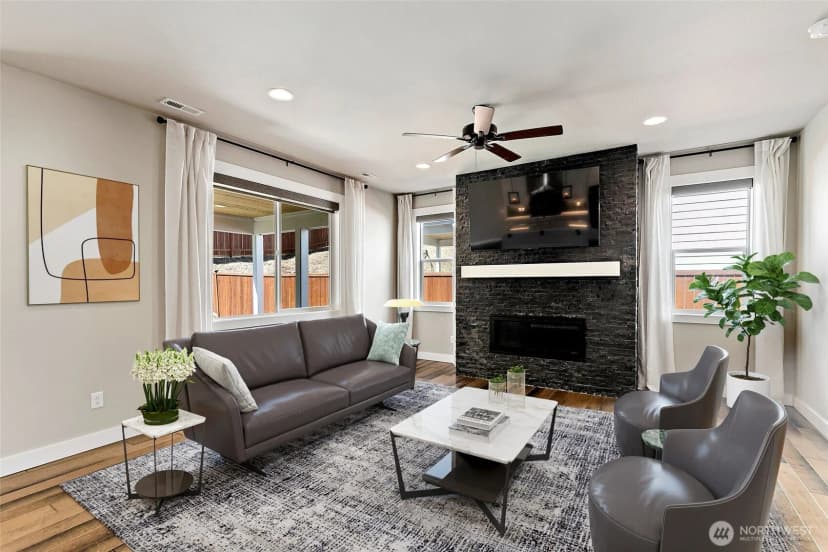 Property photo for 9924 Prospect Place, Gig Harbor photo 3