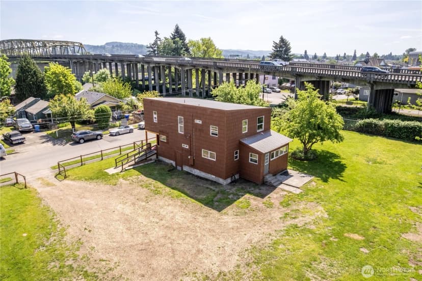 Property photo for 309 Nw 2nd Avenue, Kelso photo 24