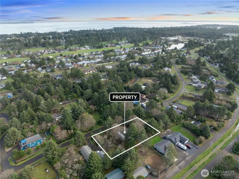 Property photo for 337 Mast Ave Nw, Ocean Shores photo 14