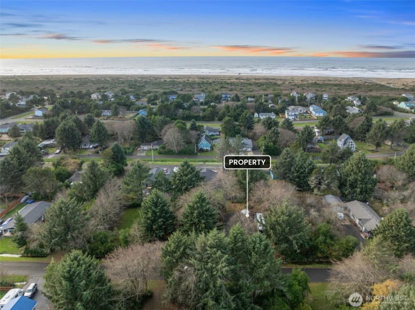 Property photo for 337 Mast Ave Nw, Ocean Shores photo 17
