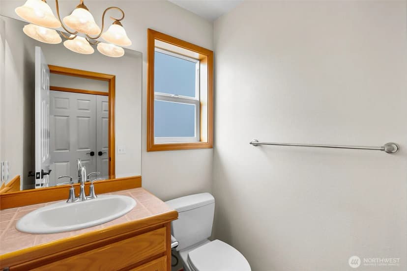Property photo for 18410 11th Drive Se, Bothell photo 13