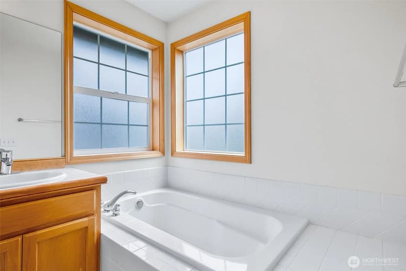 Property photo for 18410 11th Drive Se, Bothell photo 22