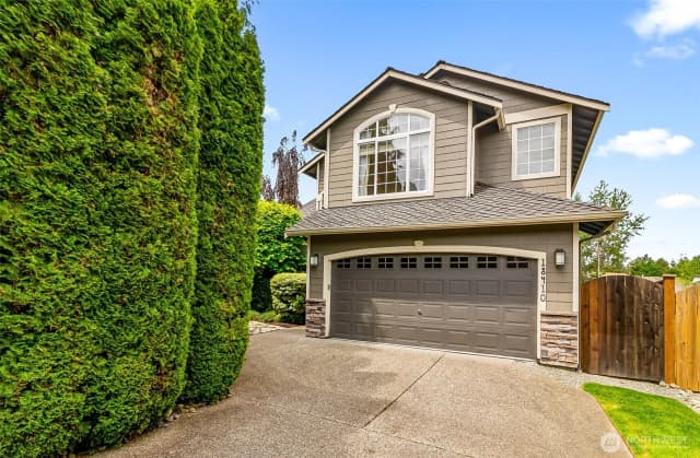 Property photo for 18410 11th Drive Se, Bothell