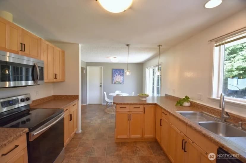 Property photo for 1014 S 21st Street, Mount Vernon photo 14
