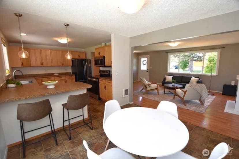 Property photo for 1014 S 21st Street, Mount Vernon photo 12