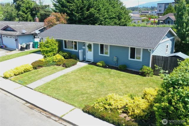 Property photo for 1014 S 21st Street, Mount Vernon photo 4