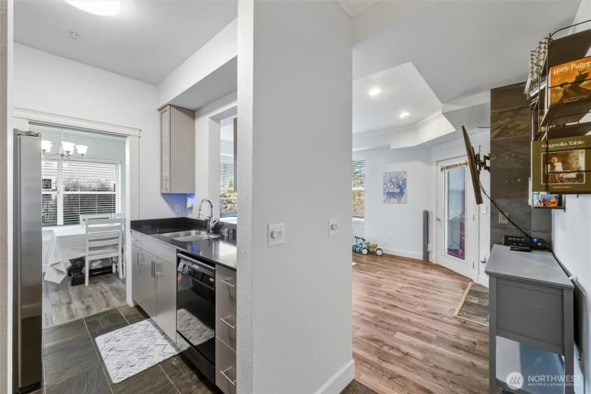 Property photo for 255 Bakerview #b103, Bellingham photo 8