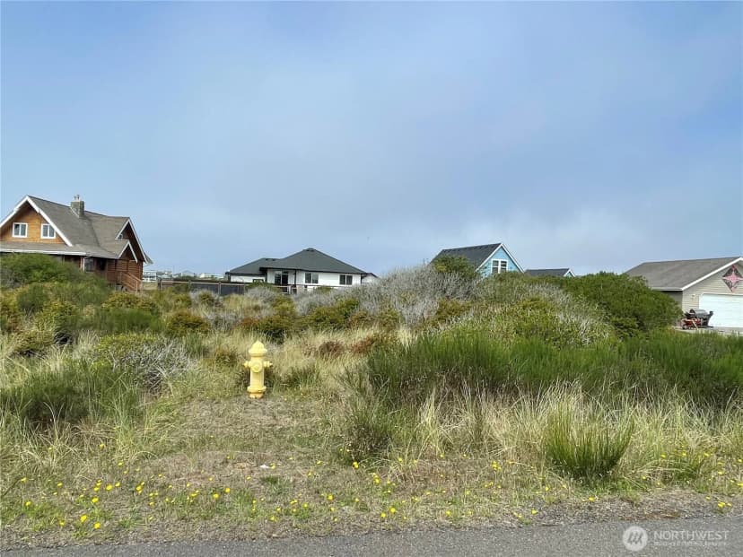 Property photo for 420 S Bel Air Loop Sw, Ocean Shores photo 4