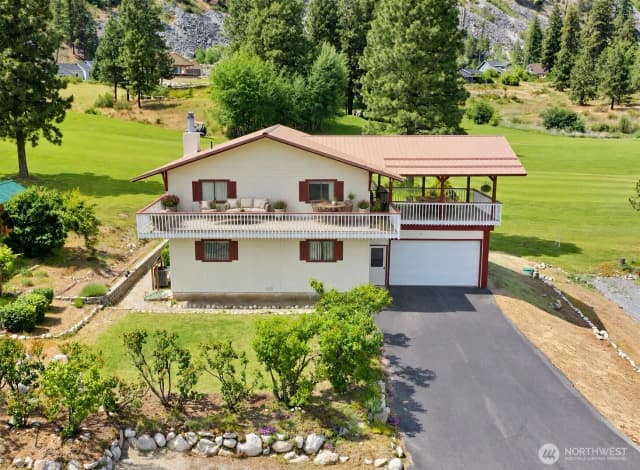 Property photo for 81 Golf Course Drive, Pateros