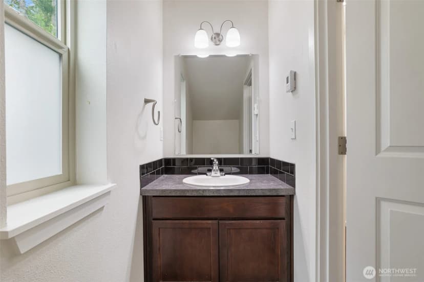 Property photo for 427 Ne Inspiration Street, Poulsbo photo 9