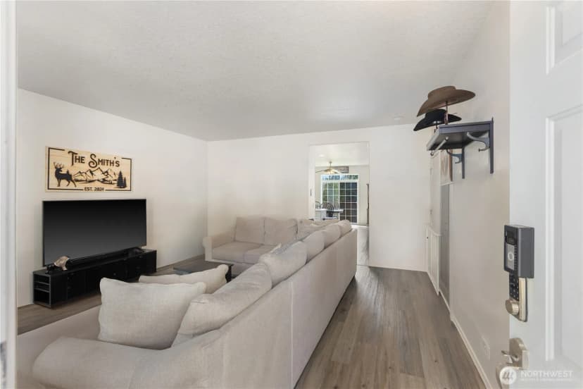 Property photo for 8305 Sweetbrier Loop Se, Olympia photo 11