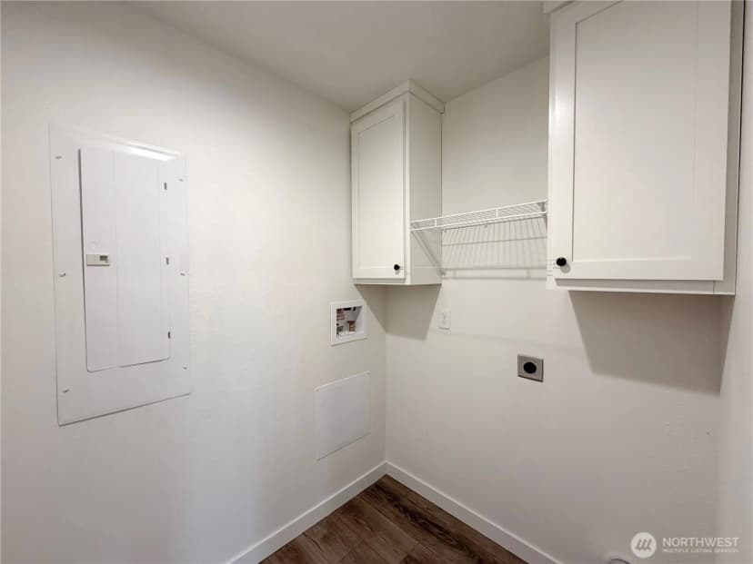 Property photo for 411 N 5th Street, Toledo photo 10