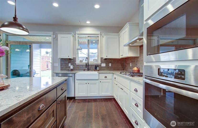 Property photo for 2307 E 6th Street, La Center photo 13