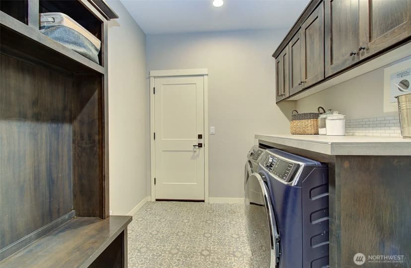 Property photo for 2307 E 6th Street, La Center photo 16