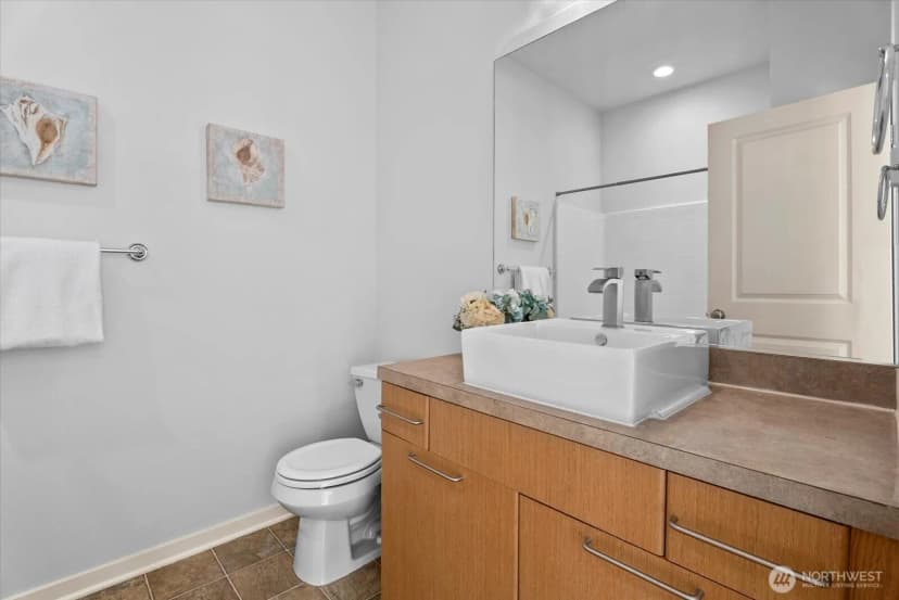 Property photo for 1867 Ne Kenyon Court, Issaquah photo 23