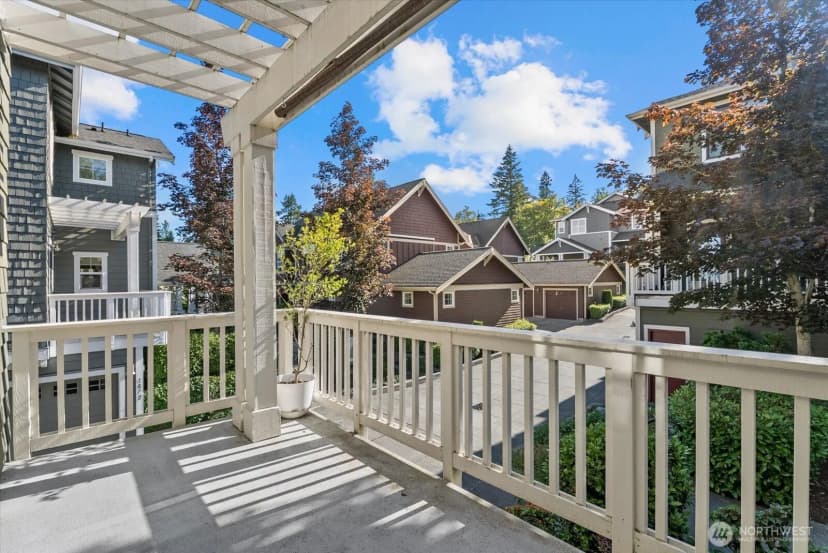 Property photo for 1867 Ne Kenyon Court, Issaquah photo 14