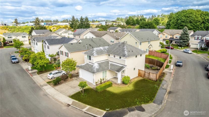 Property photo for 324 Kirkland Place Se, Renton photo 29