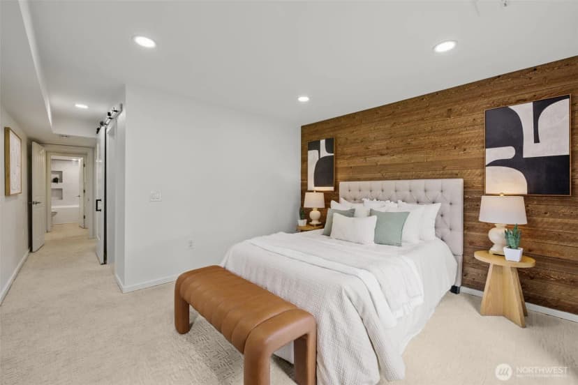Property photo for 17498 Ne 40th Place #i1, Redmond photo 20