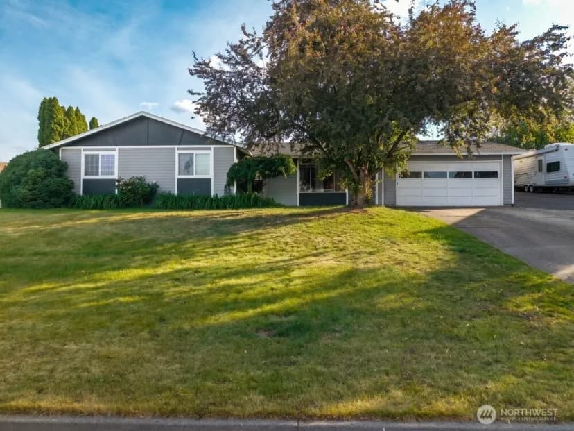 Property photo for 1607 W 46th Avenue, Kennewick