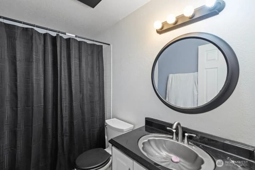 Property photo for 1607 W 46th Avenue, Kennewick photo 12