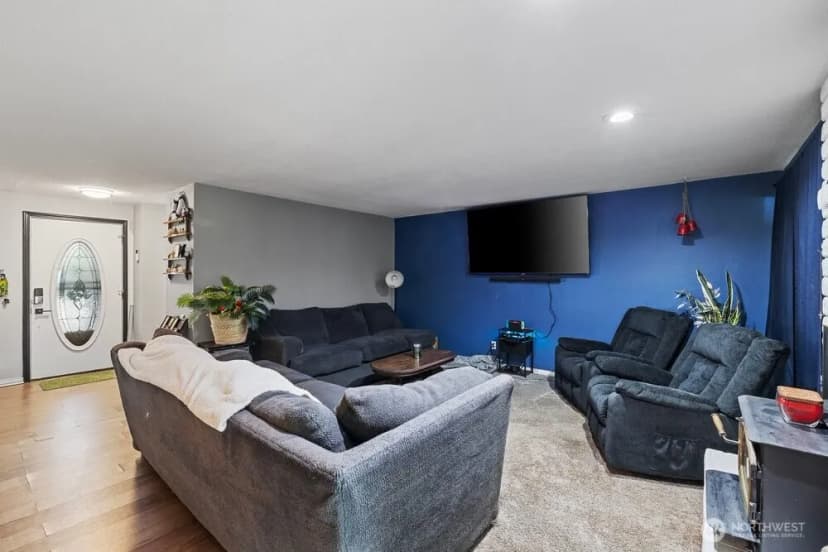 Property photo for 1607 W 46th Avenue, Kennewick photo 5