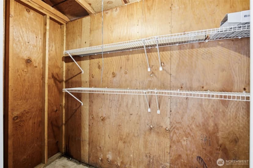 Property photo for 11226 Ne 68th Street #e, Kirkland photo 40