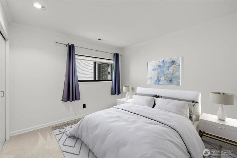 Property photo for 11226 Ne 68th Street #e, Kirkland photo 33