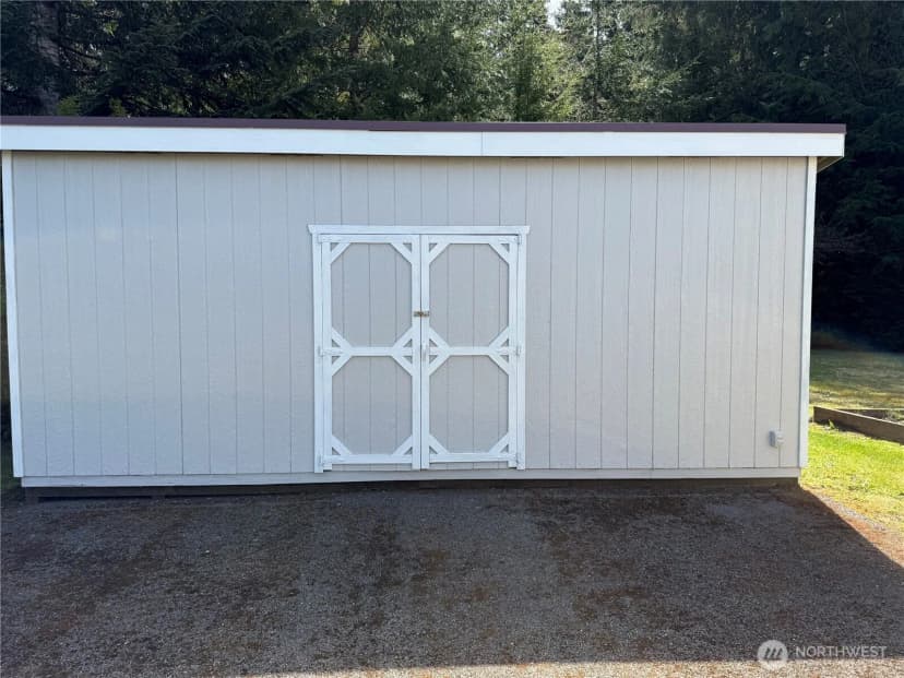 Property photo for 77 Clemons Road #105, Montesano photo 6