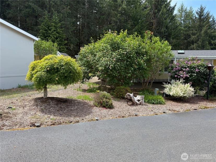 Property photo for 77 Clemons Road #105, Montesano photo 3